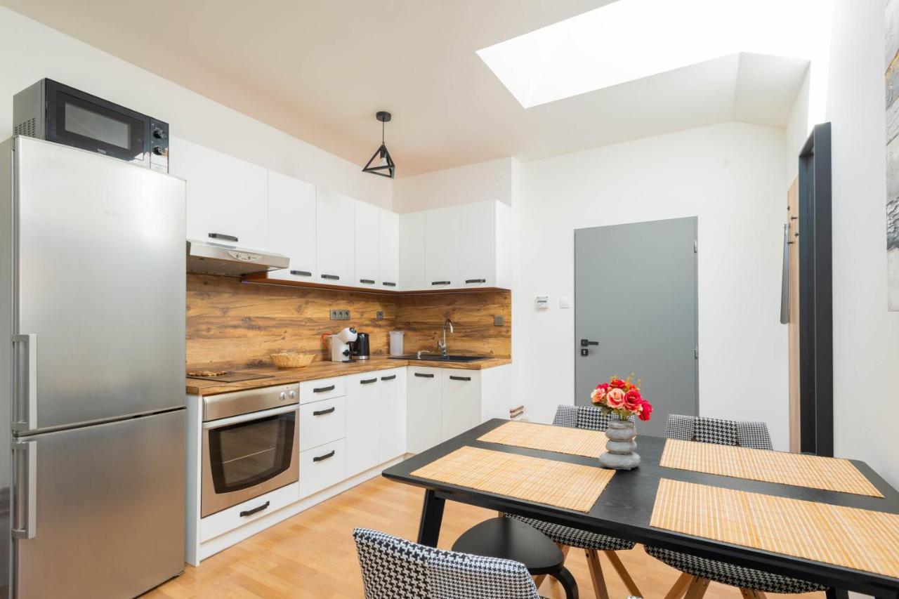 Highnest Apartments Bratislava Ngoại thất bức ảnh